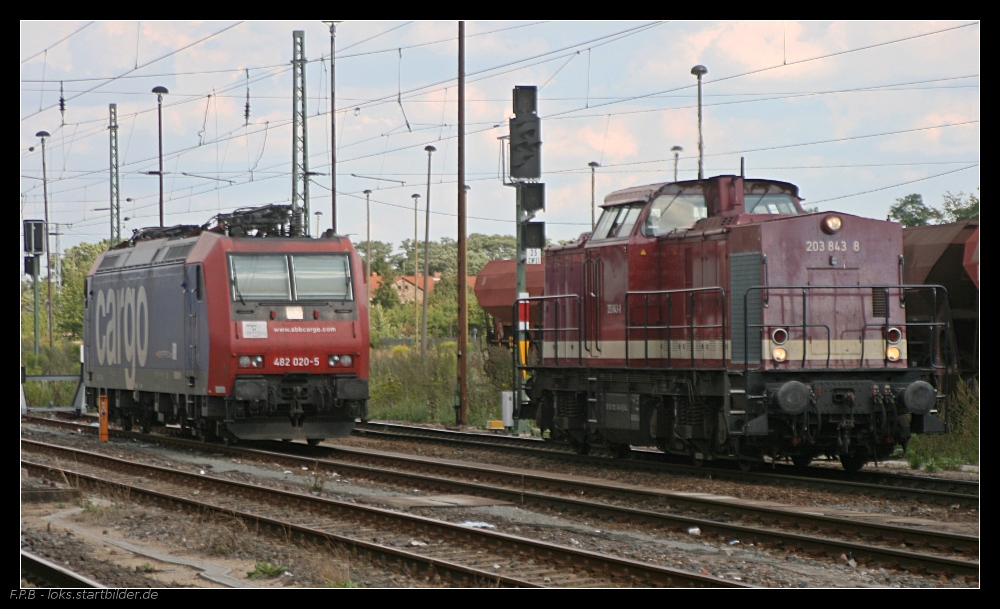 ELL 203 843-8 beim Umlauf (NVR-Nummer 92 80 1203 145-8 D-ELL, gesehen Stendal 19.08.2010)