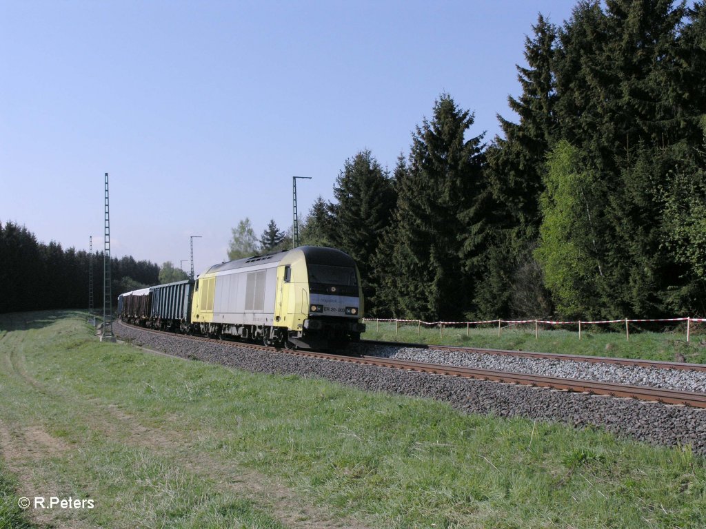 ER20 003 mit Schrottzug bei Fhring. 05.05.11