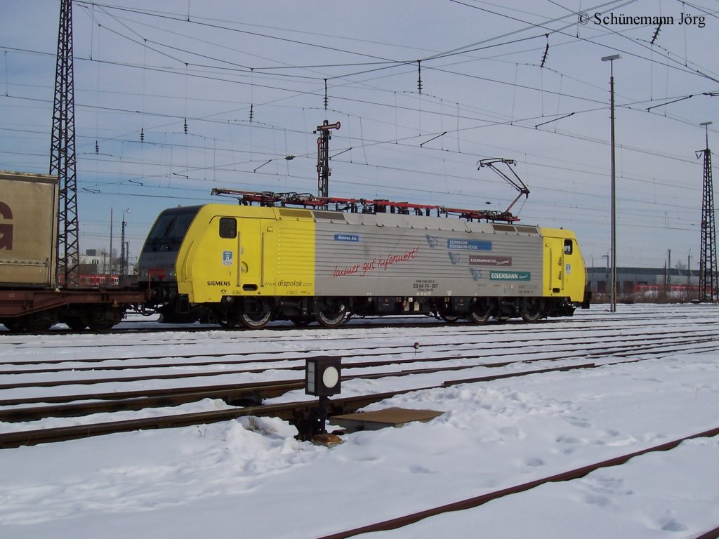 ES 64 F4 - 007 189 907 in M�nchen Ost Rangierbahnhof am 03.03.2005