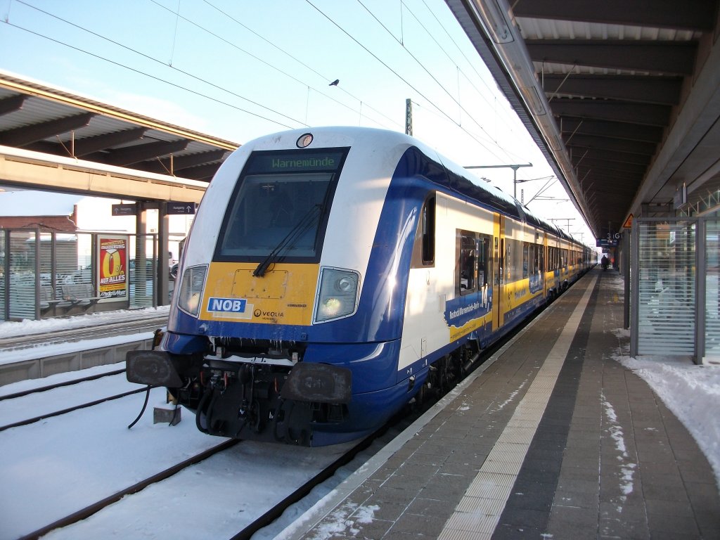 InterConnex Leipzig-Warnemnde am 04.Dezember 2010 in Rostock Hbf.