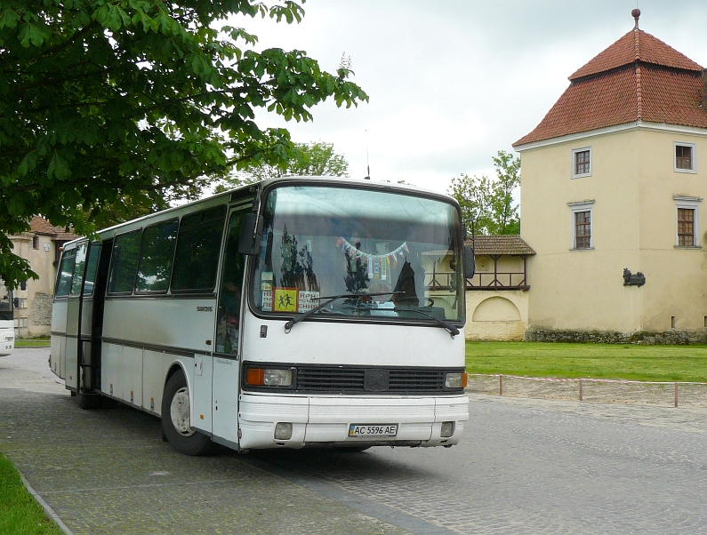 K-Setra SRH215 Reisebus. Zhovkva, Ukraine 19-05-2010.