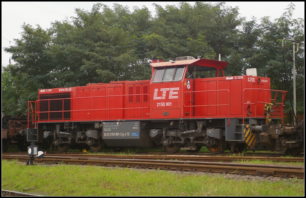 LTE 2150.901  Birgit  steht auf einem der Außengleise des Betriebswerks (NVR-Nummer 92 81 2150 901-3 A-LTE, gesehen Bw Cottbus 05.10.2010)