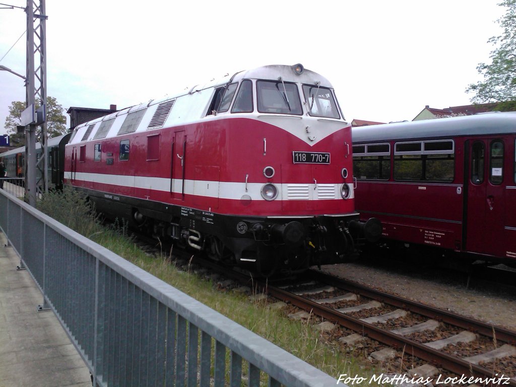 MTEG 118 770-7 im Bahnhof Bergen auf R�gen am 11.5.13