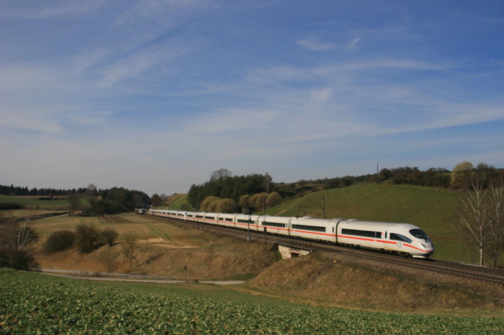 Nachschuss von 403 003-7  Dortmund  bei Fahlenbach. 