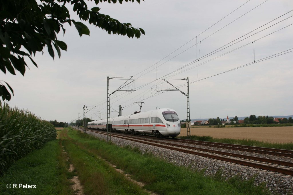 Nachschuss von 411 030-0  Jena  als ICE 26 nach Dortmund bei Moosham. 03.08.11