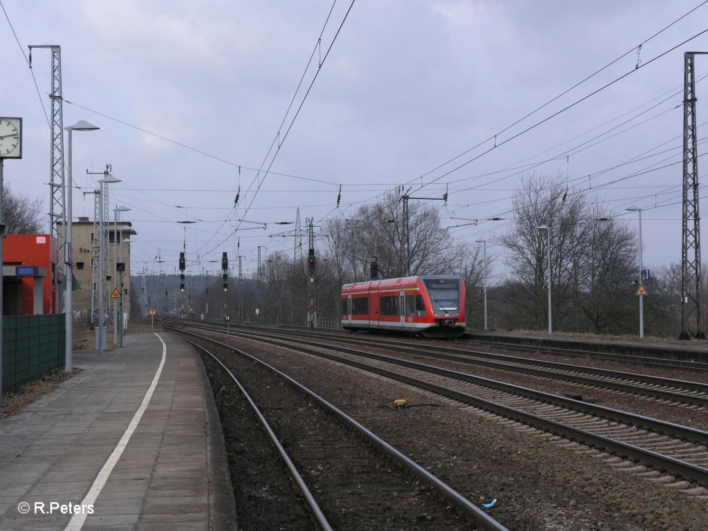 Nachschuss von 646 011 als RB 22 28811 Potsdam HBF in Saarmund. 11.03.11 