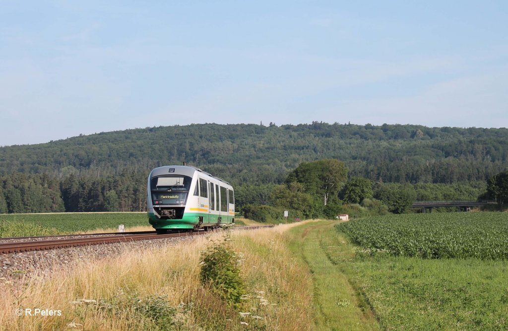 Nachschuss auf VT16 als VBG81108 Schwandorf - Marktredwitz bei Oberteich. 17.07.13