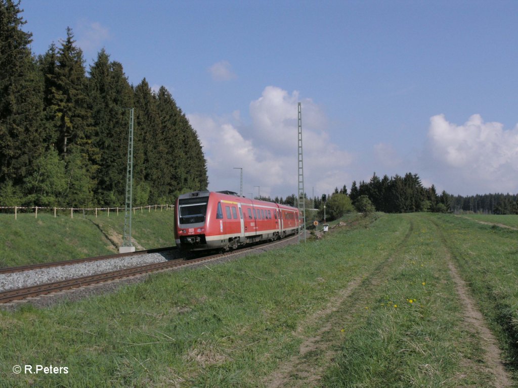 Nachschuss von RE3445/3787 nach Dresden bei Fhring mit 612 491. 05.05.11