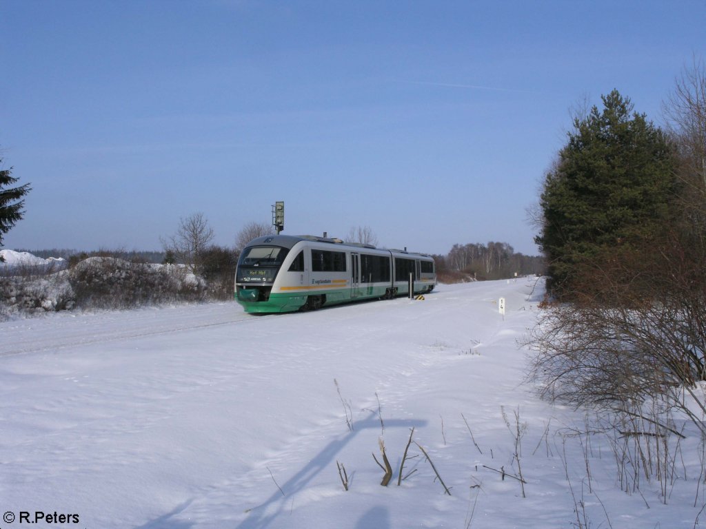 Nachschuss von VT 05 „Marinsk Lzne/ Marienbad“ bei Schnfeld als VBG81952 Weiden - Hof. 08.02.10
