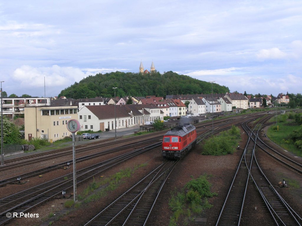 Noch ein Bild beim Umsetzten von 232 703-9 in Schwandorf. 26.05.10