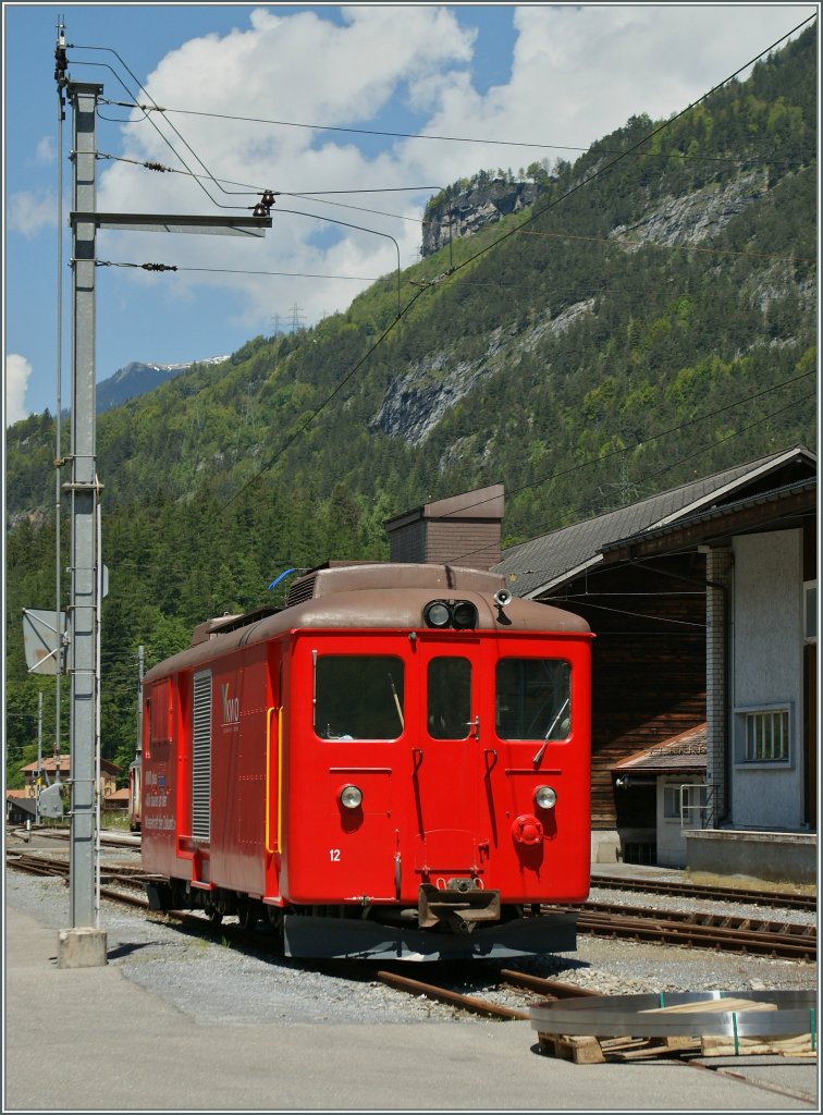 Noch ein weiteres CJ-Fahrzeug hat zur MIB gefunden: der Gem 4/4 N°12.
Innterkirchen, den 5. Juni 2013