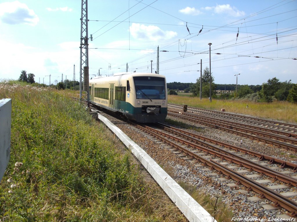 PRESS 650 032-4 als PRE 81265 mit ziel Lauterbach Mole bei der Ausfahrt aus Begen auf R�gen am 10.8.13
