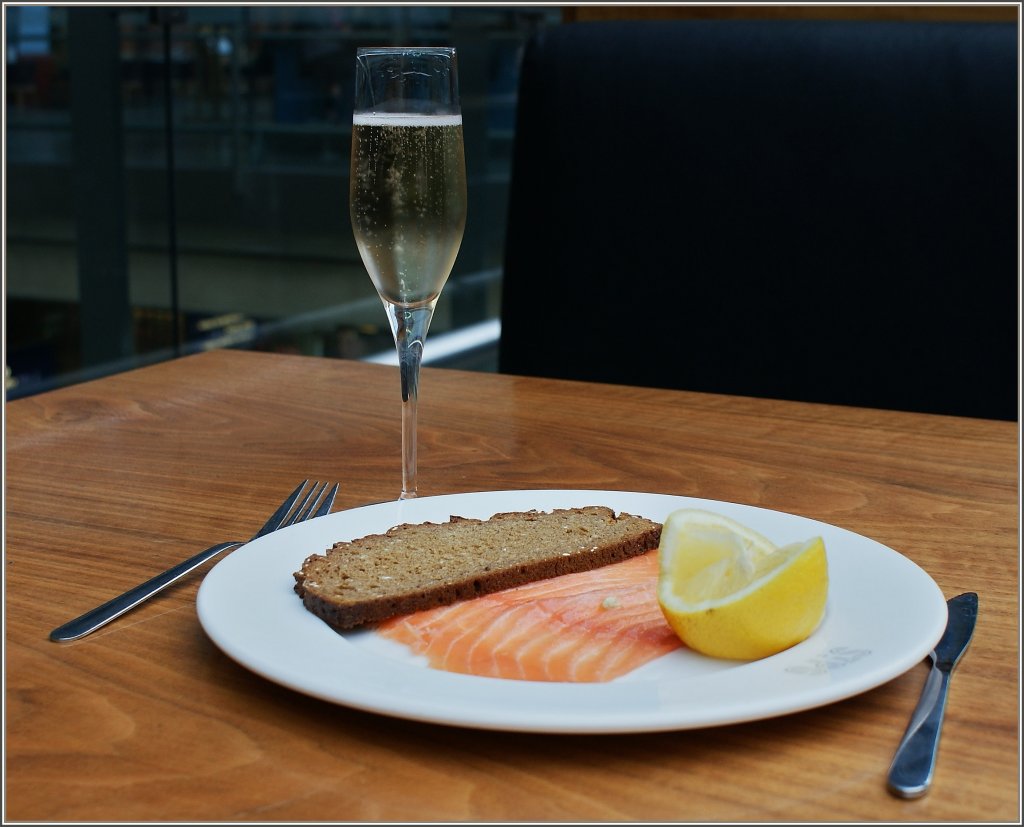 Prickelnde K�stlichkeiten gibt es in der l�ngsten Champagnerbar am Bahnhof St. Pancras
(18.05.2011)