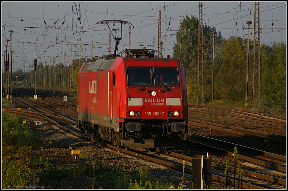 RAILION Logistics 185 298-7 f�hrt auf das Ausweichgleis (DB Schenker Rail Mannheim, NVR-Nummer: 91 80 6185 298-7 D-DB, gesehen Wustermark-Priort 01.10.2010)