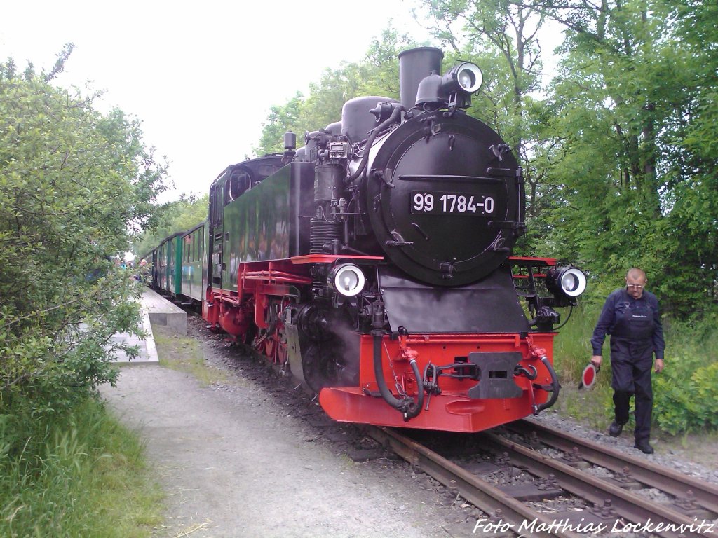 R�BB 99 1784 ist soeben im Endbahnhof Lauterbach Mole angekommen am 1.6.13