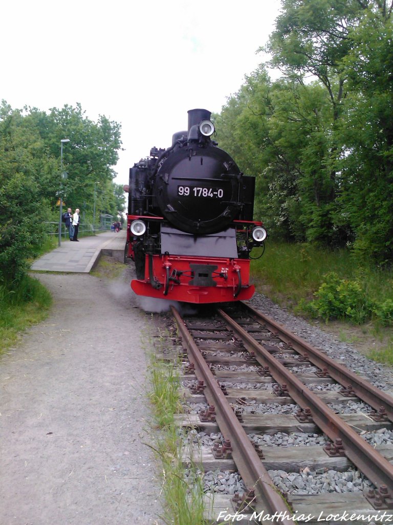 R�BB 99 1784 ist soeben im Endbahnhof Lauterbach Mole angekommen am 1.6.13 