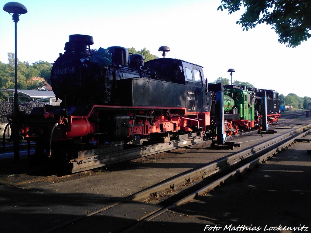 RBB 99 4801 (Aufgebockt) / Mh 53(99 4633) & 99 4011 im Kleinbahn BW Putbus am 22.6.13 