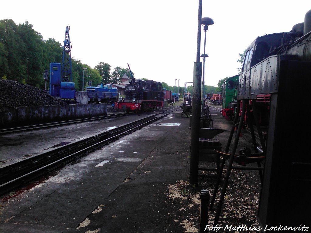 R�BB 99 4802 bei seiner Pause im Kleinbahn BW Putbus am 29.5.13