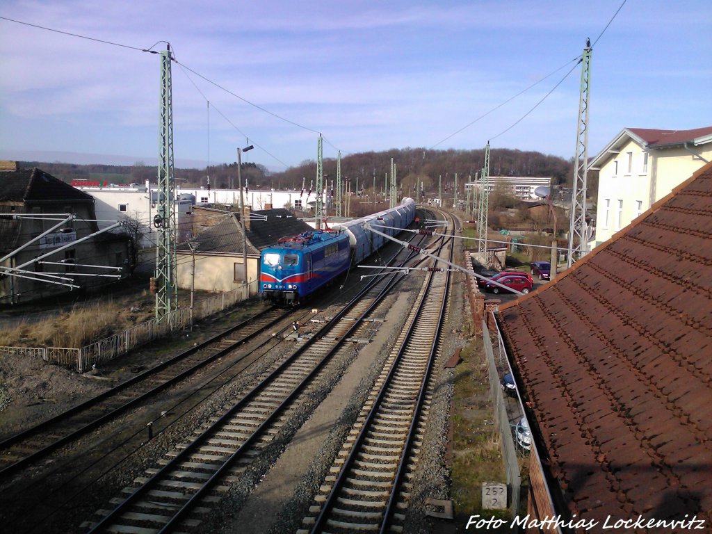 SRI 151 170 mit den Kompletten Kreidezug im Bahnhof Bergen auf R�gen am 19.4.13