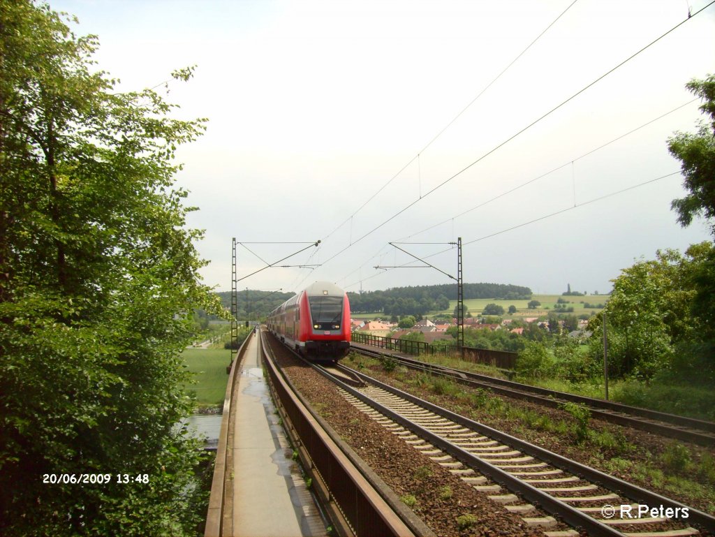 Steuerwagen vom RE Nrnberg auf der Donaubrcke in Regensburg Prfering. 20.06.09