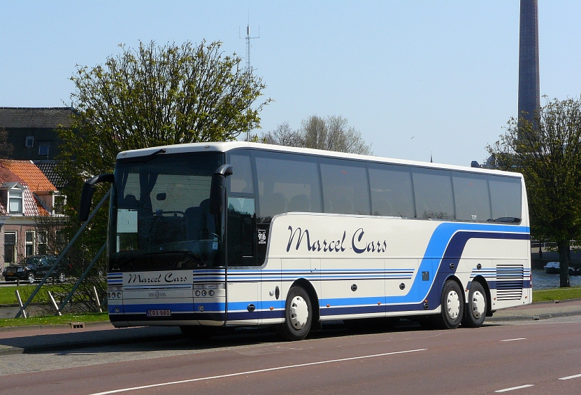 Van Hool Reisebus der Firma Marcel Cars aus Belgien fotografiert in Leiden, Niederlande am 24-04-2010.