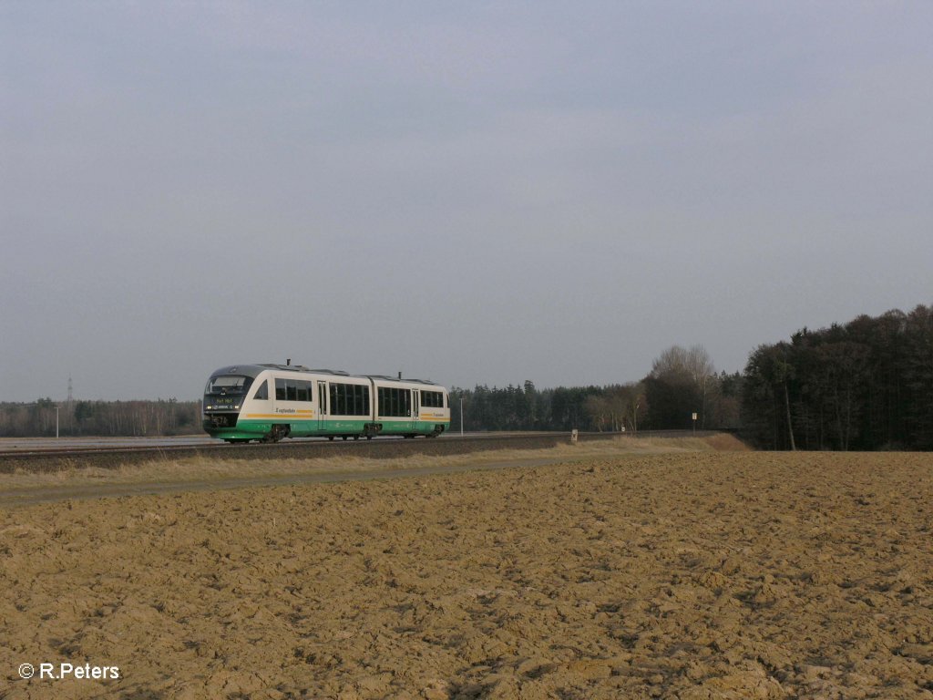 VT11 als VBG81124 nach Hof bei Oberteich. 25.03.11