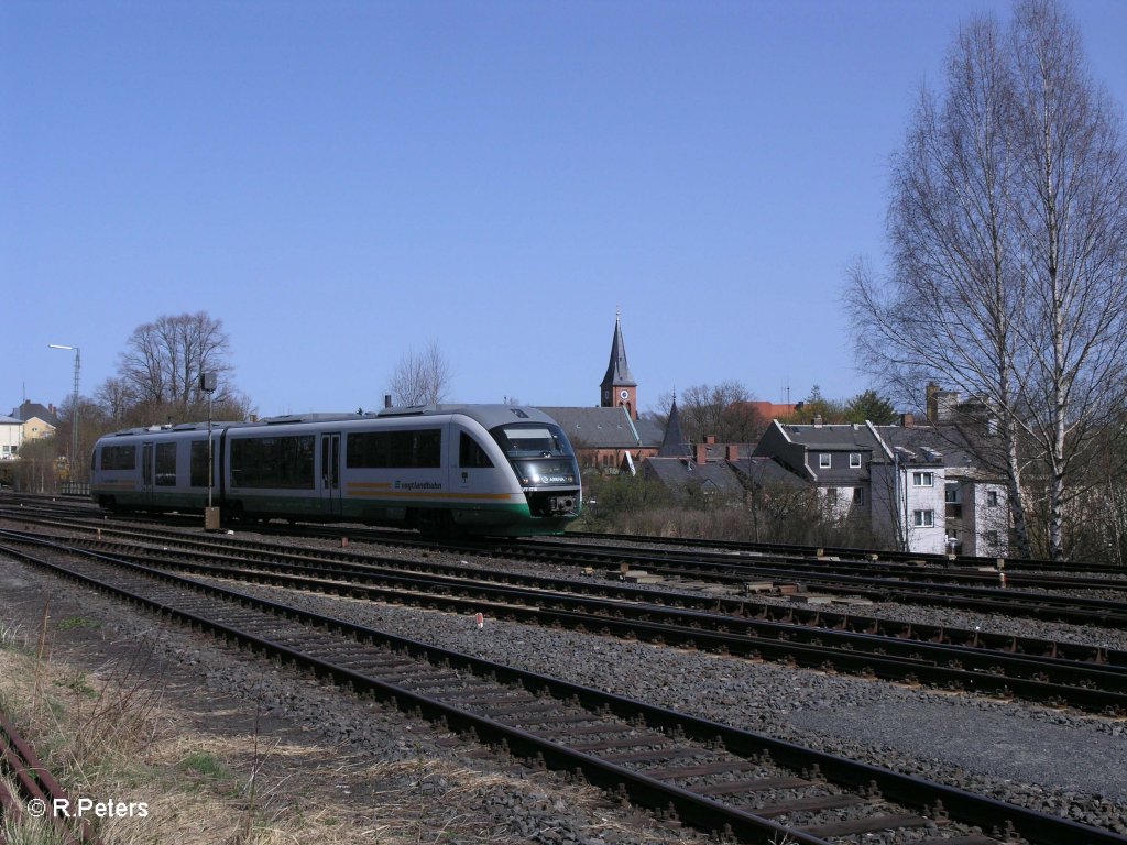 VT17 verlsst Marktredwitz als VBG81123 nach Regensburg. 10.04.11
