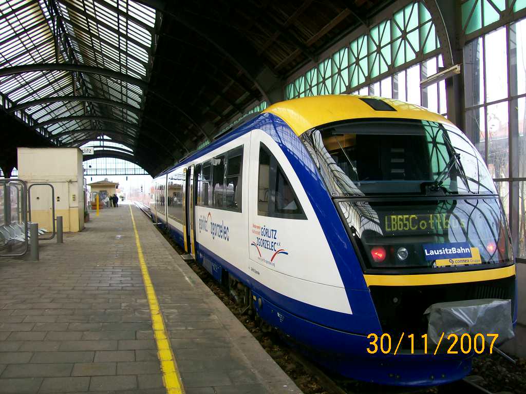 Zug der Lausitzbahn von ZGORZELEC nach Cottbus. Die Strecke hatte die Lausitzbahn leider verloren.