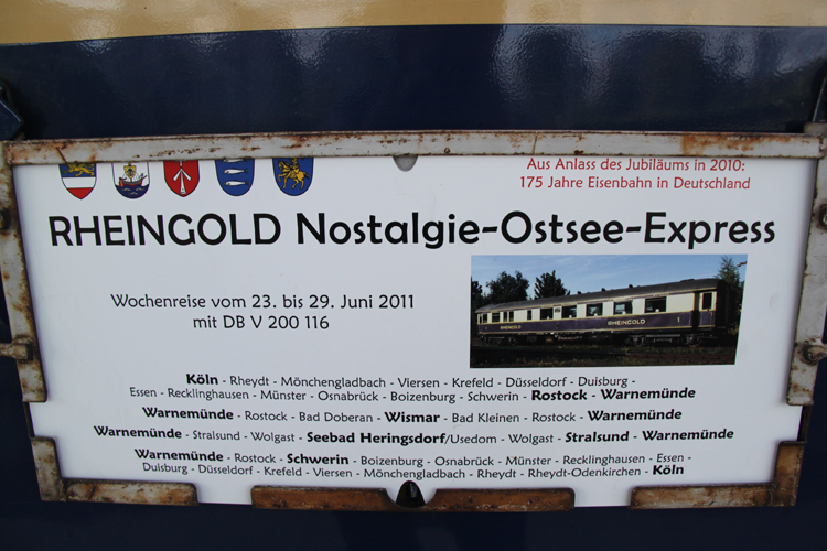 Zuglaufschild vom Nostalgie-Ostsee-Express.(25.06.2011)
