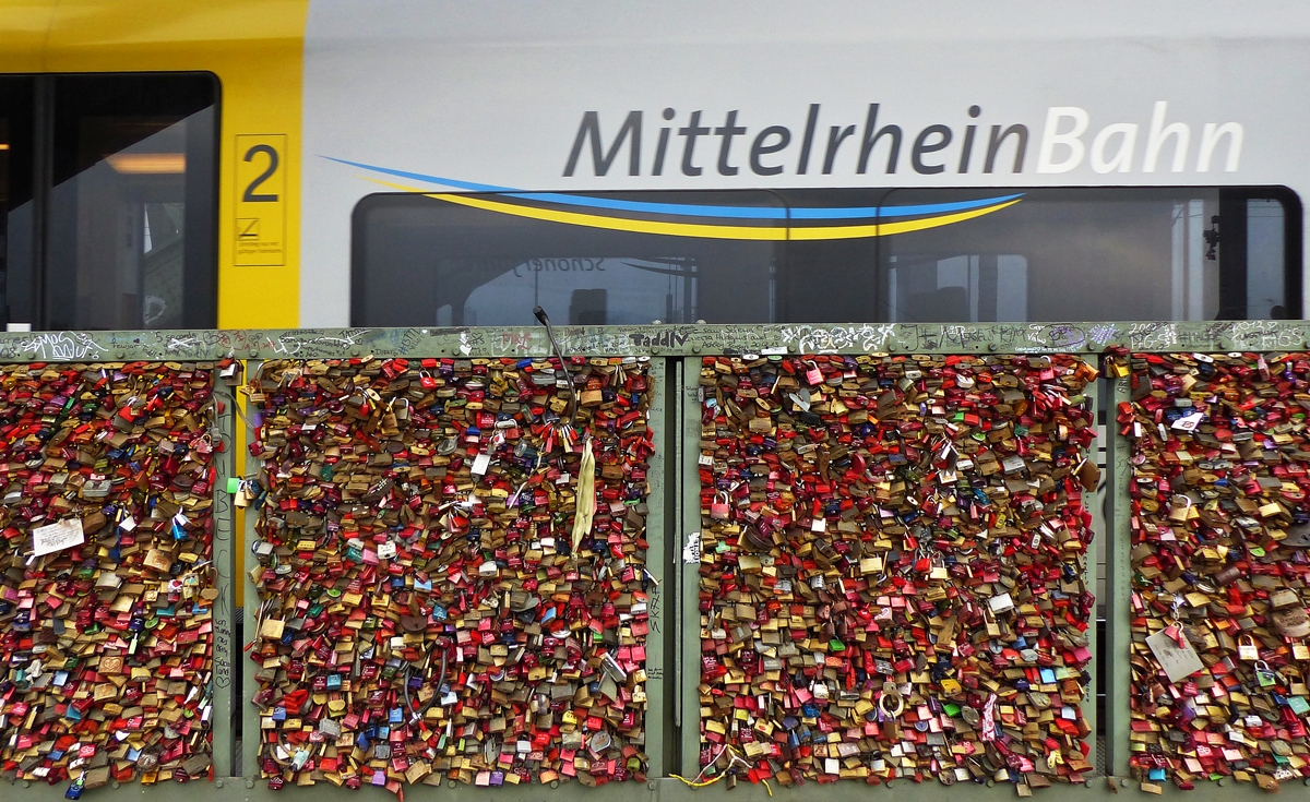 . Die Liebesschl�sser an der Hohenzollernbr�cke. 20.11.2014 (Jeanny)