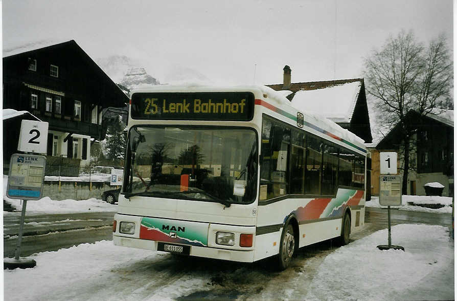 (083'208) - AFA Adelboden - Nr. 56/BE 611'055 - MAN (ex ASm Langenthal) am 19. Februar 2006 beim Bahnhof Lenk