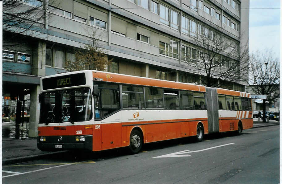 (083'425) - Dupraz, Gen�ve (TPG Nr. 298) - Nr. 88/GE 96'293 - Mercedes (ex TL Lausanne) am 6. M�rz 2006 in Gen�ve, Goudart
