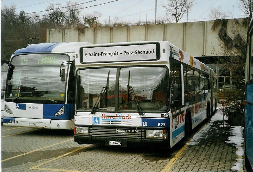 (083'706) - TL Lausanne - Nr. 623/VD 396'729 - Neoplan (ex Haru Nr. 8505) am 6. M�rz 2006 in Lausanne, D�p�t Borde