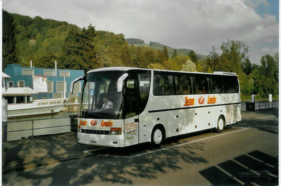 (084'912) - Jean-Louis, F�tigny - FR 300'469 - Setra am 11. Mai 2006 bei der Schiffl�ndte Thun