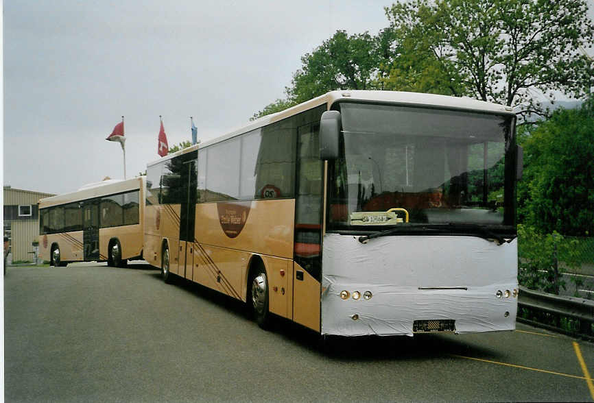 (085'314) - Aus Luxemburg: Weber, Canach - SO 12'568 U - Bova am 20. Mai 2006 in Bellach, Hess