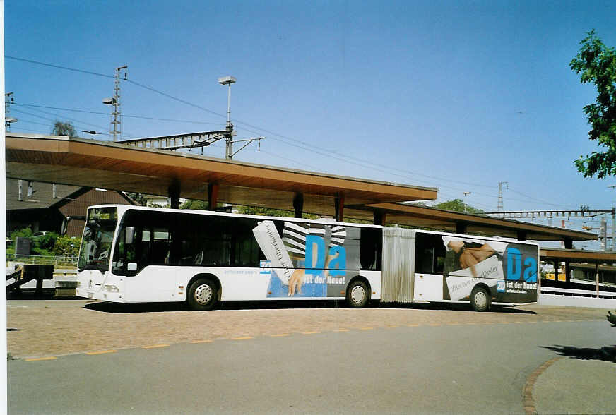 (086'337) - VZO Gr�ningen - Nr. 61/ZH 691'894 - Mercedes am 18. Juni 2006 beim Bahnhof Wetzikon