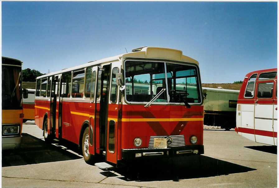 (086'505) - Looser, Elm - GL 29'855 - Saurer/T�scher (ex Polizeidirektion, Bern; ex P 24'657) am 18. Juni 2006 in Hinwil, AMP