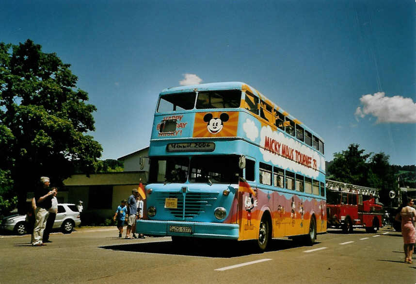 (086'631) - Aus Deutschland: H�lsmann, Stuttgart - S-DS 5377 - B�ssing am 18. Juni 2006 in Hinwil, AMP