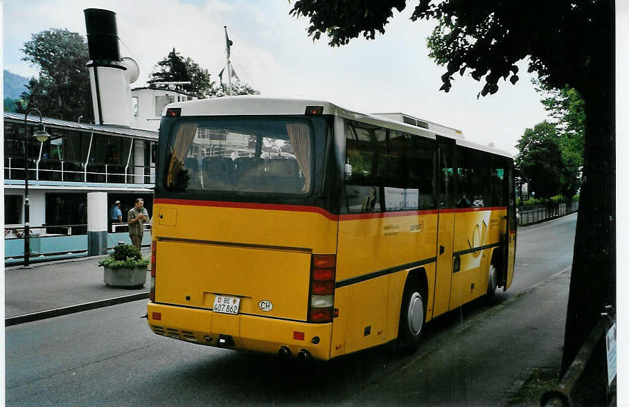 (086'817) - AVG Meiringen - Nr. 62/BE 407'862 - Neoplan (ex P 23'706) am 23. Juni 2006 bei der Schifflndte Thun