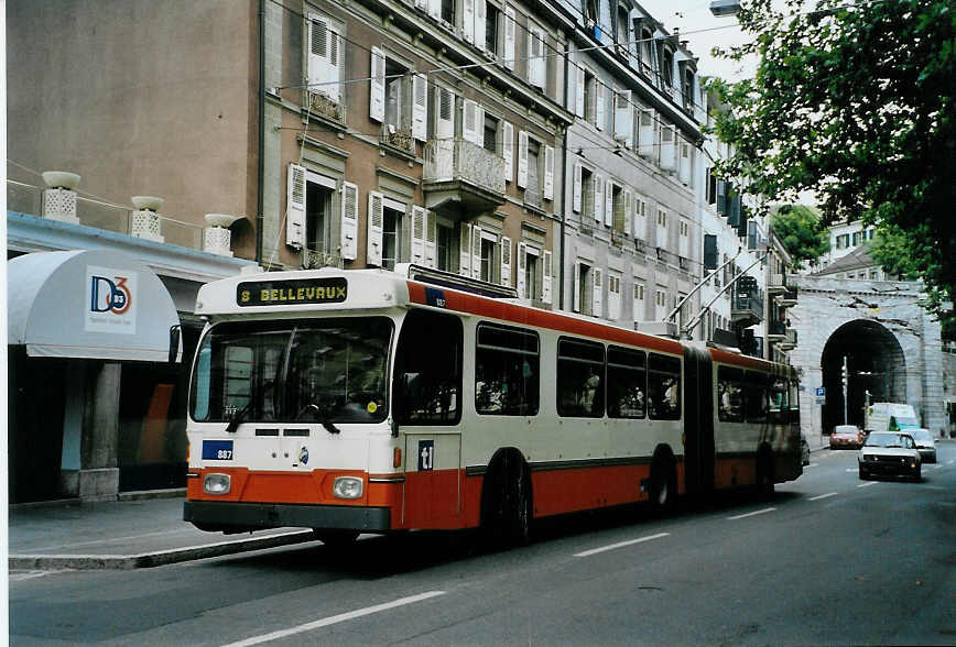(087'801) - TL Lausanne - Nr. 887 - Saurer/Hess Gelenktrolleybus (ex TPG Gen�ve Nr. 658) am 26. Juli 2006 in Lausanne, Tunnel