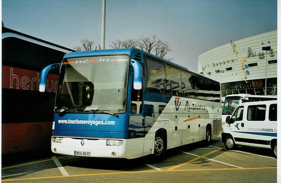 (092'715) - Aus Frankreich: Tourisme voyages, Saint-Peray - 9614 DQ 07 - Renault am 17. M�rz 2007 in Gen�ve, Palexpo