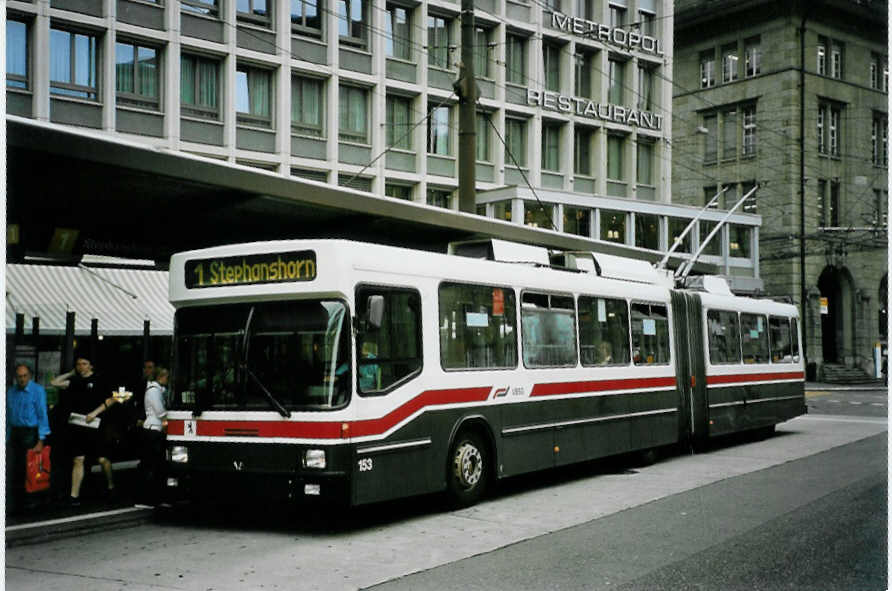 (096'432) - VBSG St. Gallen - Nr. 153 - NAW/Hess Gelenktrolleybus am 21. Juli 2007 beim Bahnhof St. Gallen