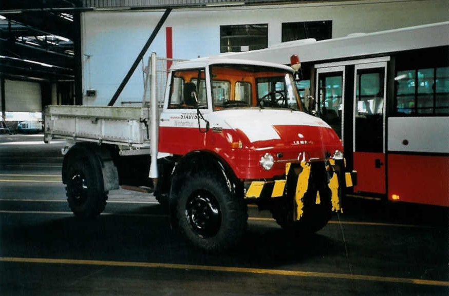 (098'607) - Aus dem Archiv: SW Winterthur - Nr. 502 - Mercedes am 15. September 2007 in Winterthur, Depot Gr�zefeld