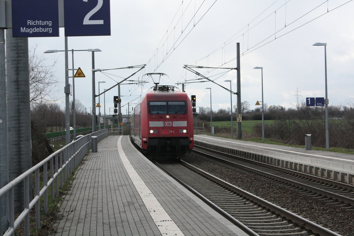 101 013 mit einem InterCity bei der durchfahrt in Z�beritz am 19.3.21