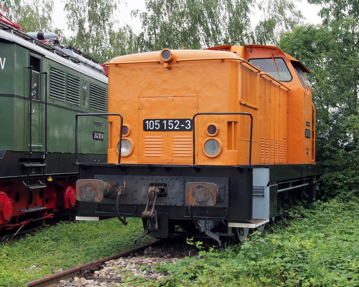 105 152-3 im Eisenbahnmuseum Weimar am 05.08.2016.