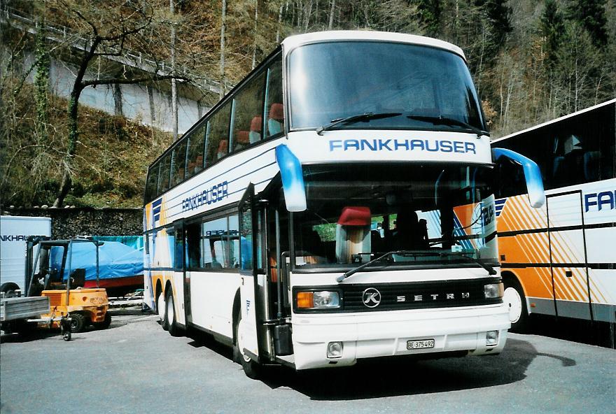 (106'025) - Fankhauser, Sigriswil - BE 375'492 - Setra am 30. M�rz 2008 in Gunten, Garage