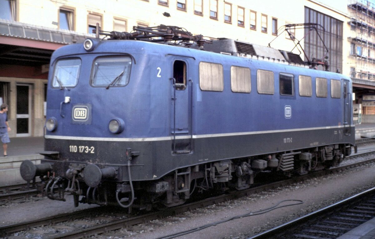 110 173-2 in Ulm im Juli 1992.