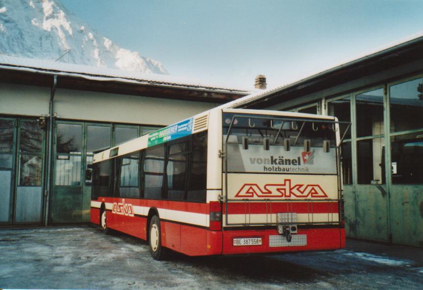 (112'827) - ASKA Aeschi - Nr. 8/BE 387'558 - MAN am 13. Dezember 2008 in Aeschi, Garage