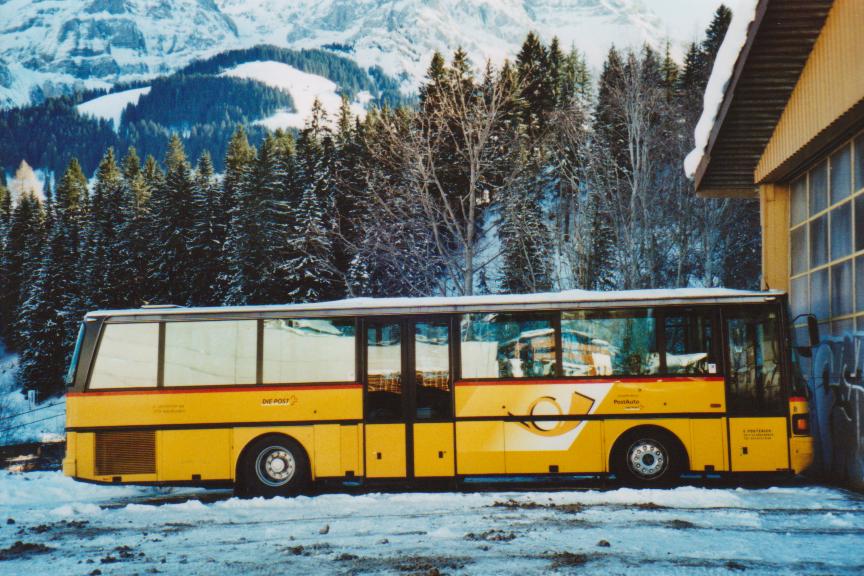 (113'602) - Portenier, Adelboden - Nr. 8/BE 92'064 - Setra (ex Geiger, Adelboden Nr. 8; ex P 25'053) am 4. Januar 2009 in Adelboden, Garage