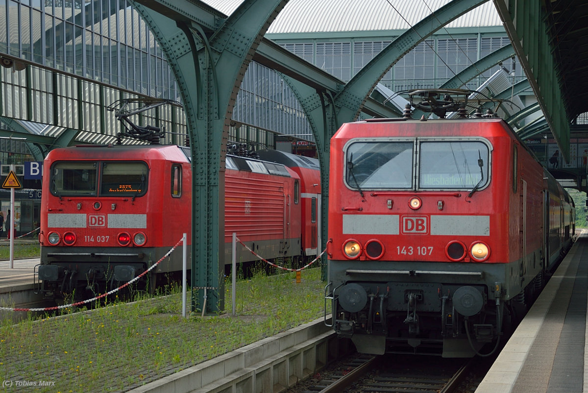 114 037 und 143 107 in Darmstadt Hbf am 05.06.2016